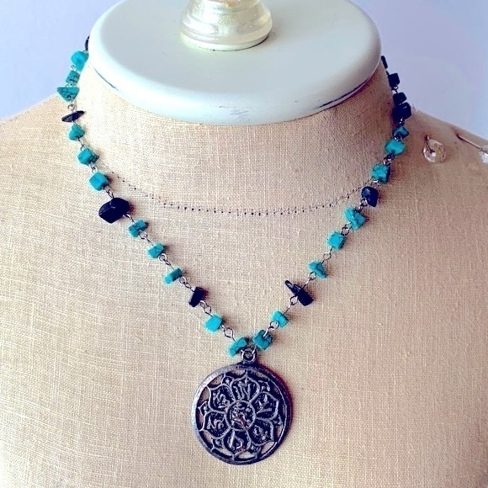 Turquoise chip natural stone silver medallion pendant boho southwestern